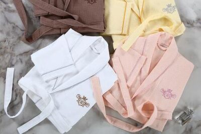 HOW OFTEN SHOULD YOU REPLACE YOUR HOTEL’S BATHROBES